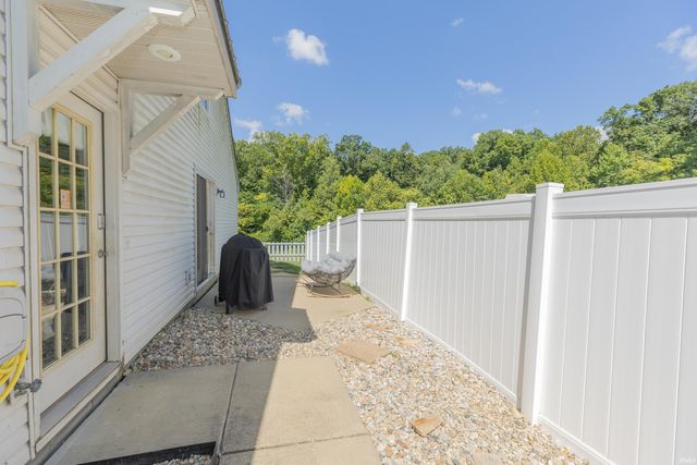 3544 Stanmore Drive, Evansville, IN 47715