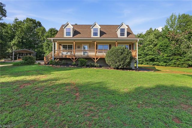 6193 Tri-county Drive, Gibsonville, NC 27249