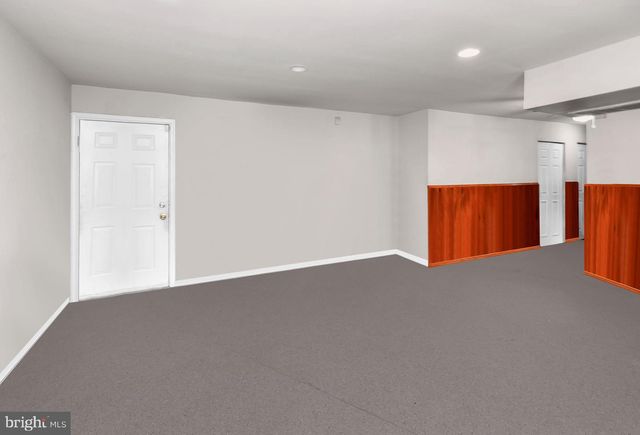 5009 D ST SE #202, Washington, DC 20019