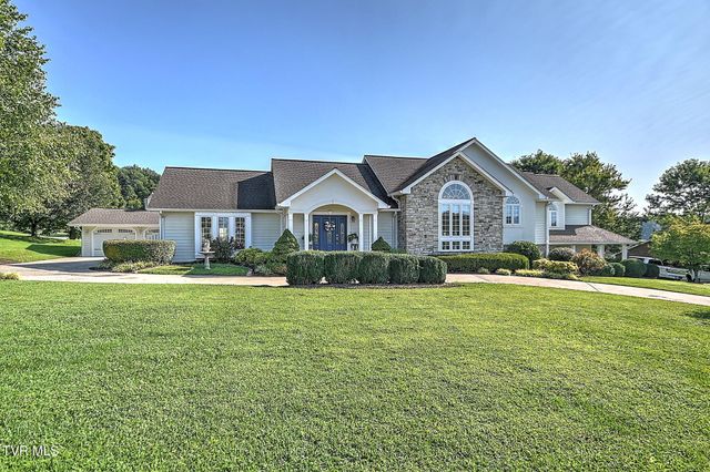 414 Carter Hill Road, Piney Flats, TN 37686