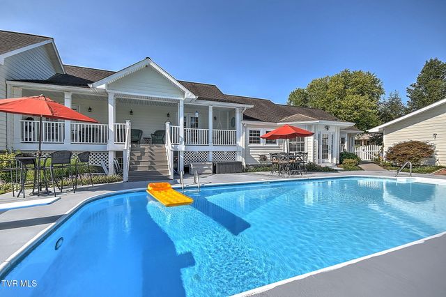 414 Carter Hill Road, Piney Flats, TN 37686
