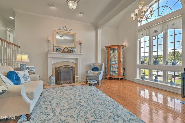 414 Carter Hill Road, Piney Flats, TN 37686