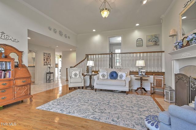 414 Carter Hill Road, Piney Flats, TN 37686