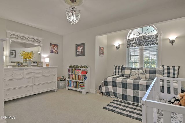 414 Carter Hill Road, Piney Flats, TN 37686