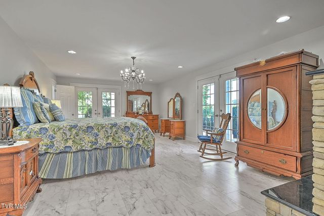 414 Carter Hill Road, Piney Flats, TN 37686