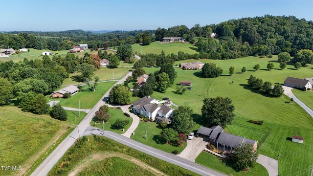 414 Carter Hill Road, Piney Flats, TN 37686