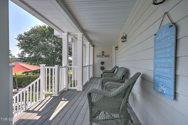 414 Carter Hill Road, Piney Flats, TN 37686
