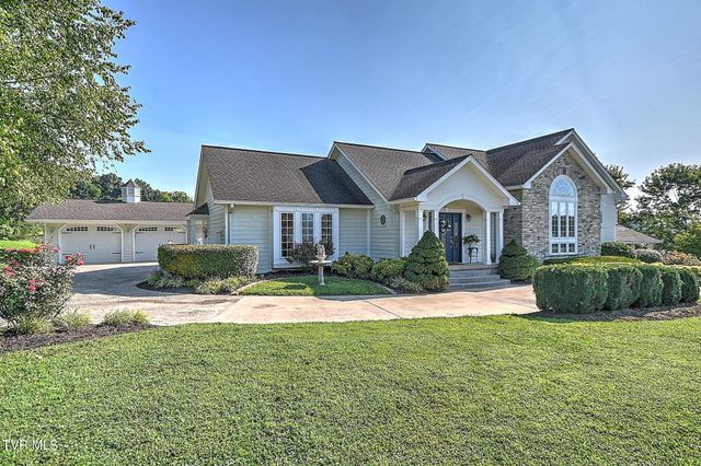 414 Carter Hill Road, Piney Flats, TN 37686