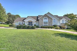 414 Carter Hill Road, Piney Flats, TN 37686