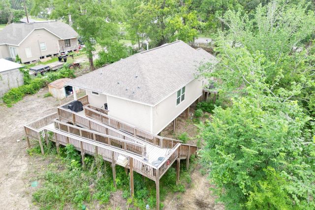 301 Bayou Drive, Channelview, TX 77530