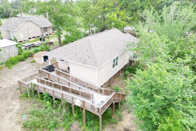 301 Bayou Drive, Channelview, TX 77530