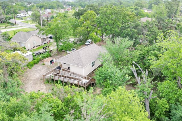 301 Bayou Drive, Channelview, TX 77530