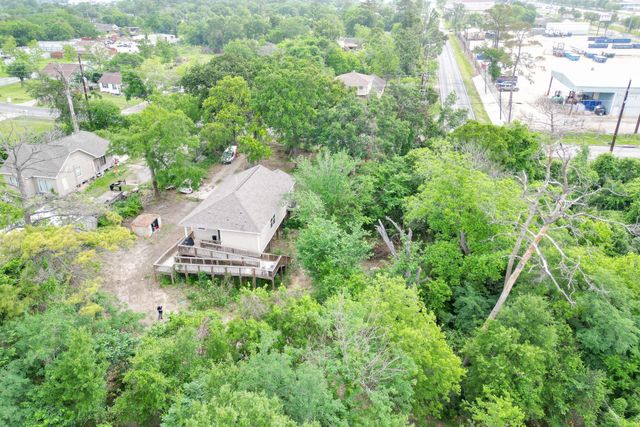 301 Bayou Drive, Channelview, TX 77530