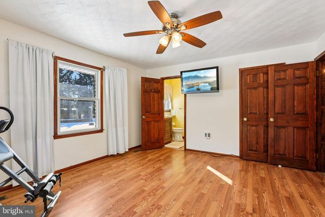 412 MARSTELLER RD, New Park, PA 17352