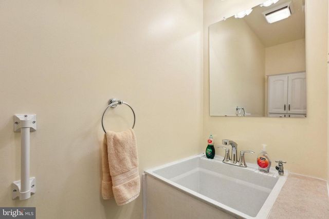 412 MARSTELLER RD, New Park, PA 17352