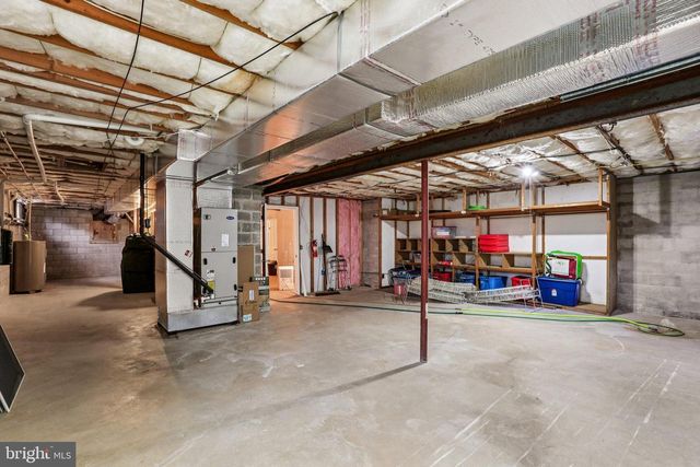 412 MARSTELLER RD, New Park, PA 17352