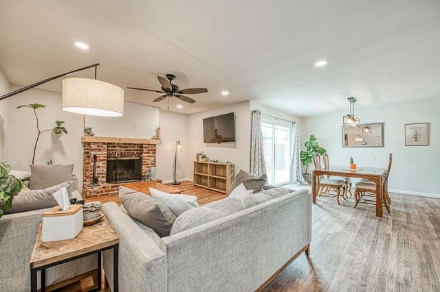 3334 N Harrison, Fresno, CA 93704