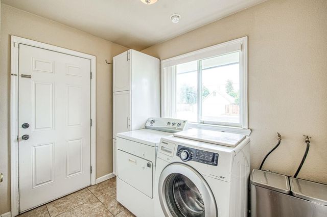 3334 N Harrison, Fresno, CA 93704