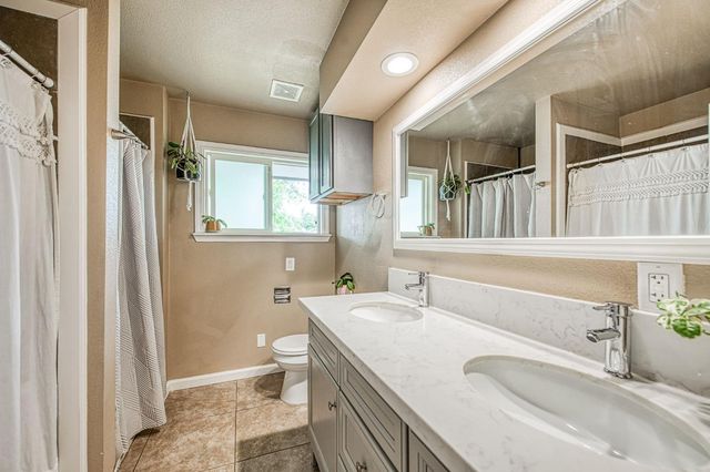 3334 N Harrison, Fresno, CA 93704