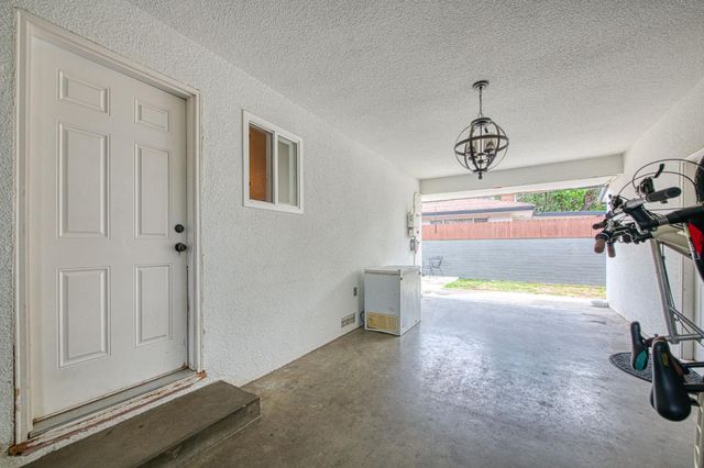 3334 N Harrison, Fresno, CA 93704