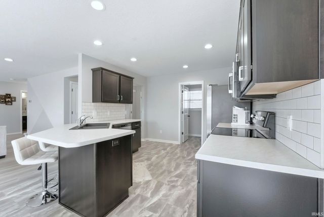 13119 Halen Hill Court, Fort Wayne, IN 46818