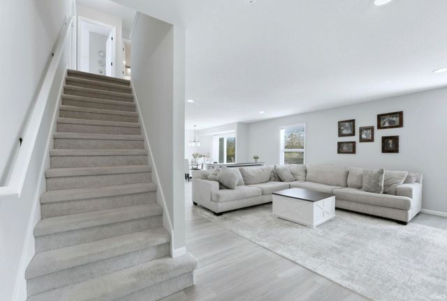 13119 Halen Hill Court, Fort Wayne, IN 46818