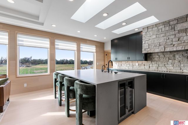 902 S Lakeview Way, Ashland, NE 68003