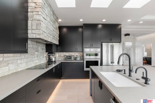 902 S Lakeview Way, Ashland, NE 68003