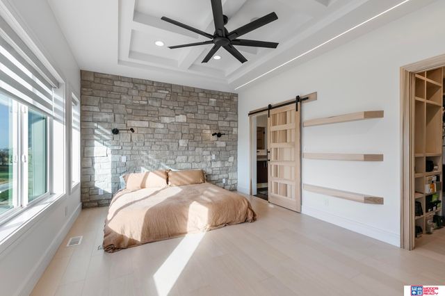 902 S Lakeview Way, Ashland, NE 68003