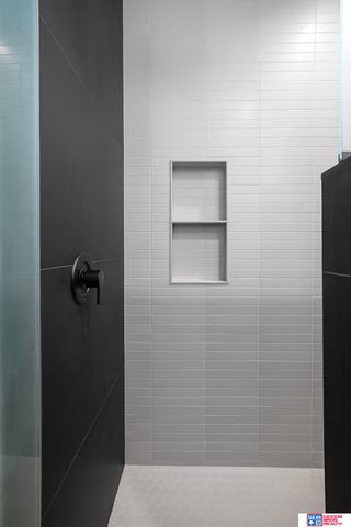 902 S Lakeview Way, Ashland, NE 68003