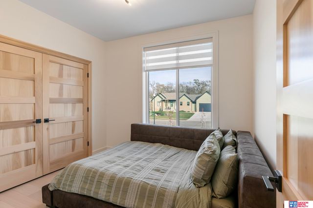 902 S Lakeview Way, Ashland, NE 68003