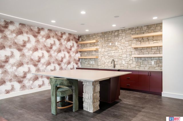 902 S Lakeview Way, Ashland, NE 68003