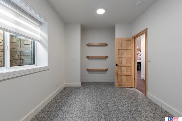 902 S Lakeview Way, Ashland, NE 68003