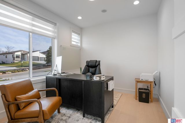 902 S Lakeview Way, Ashland, NE 68003