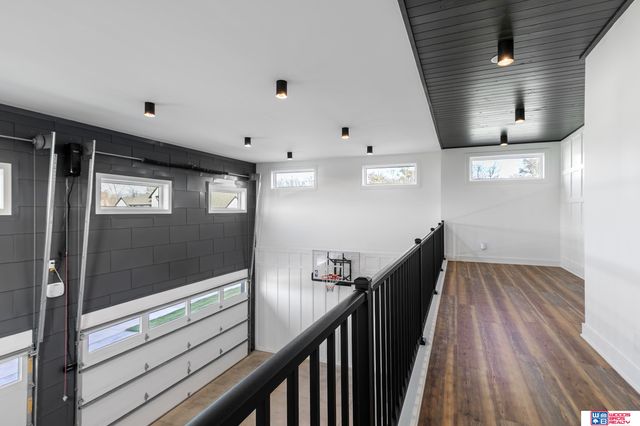 902 S Lakeview Way, Ashland, NE 68003