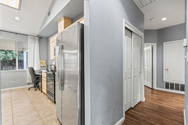 2441 Dove Ct, Yuba City, CA 95993