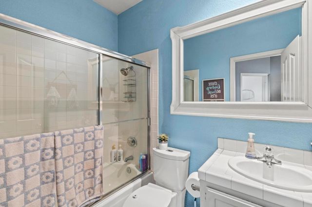 2441 Dove Ct, Yuba City, CA 95993