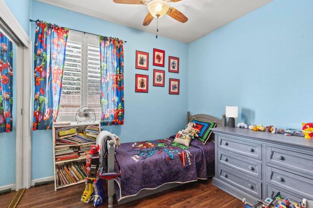 2441 Dove Ct, Yuba City, CA 95993