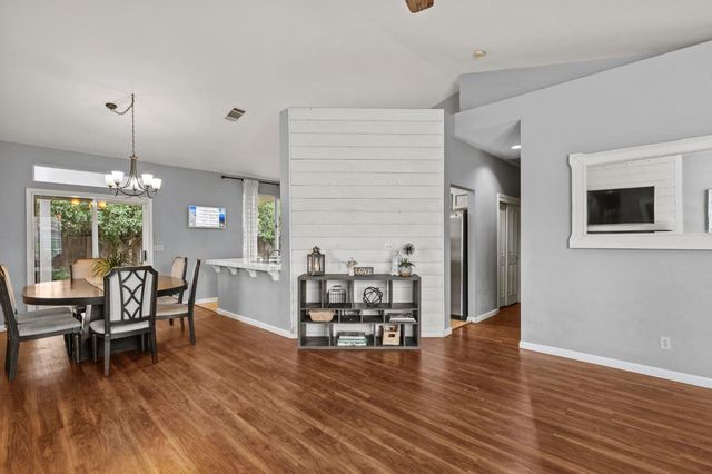 2441 Dove Ct, Yuba City, CA 95993