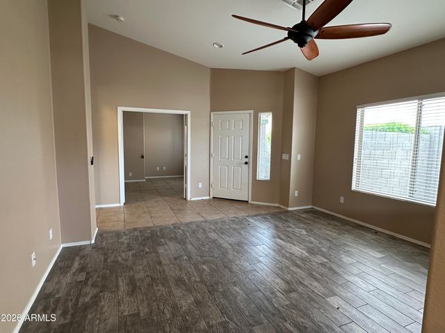 40915 N COLUMBIA Trail, Anthem, AZ 85086