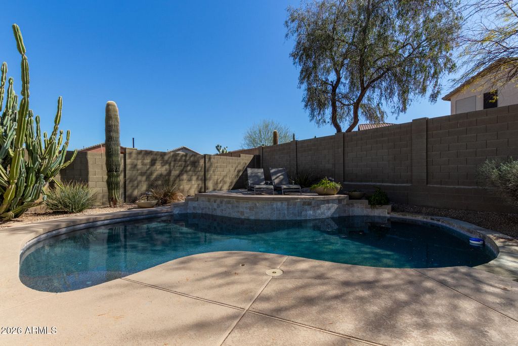 40915 N COLUMBIA Trail, Anthem, AZ 85086 — photo 2