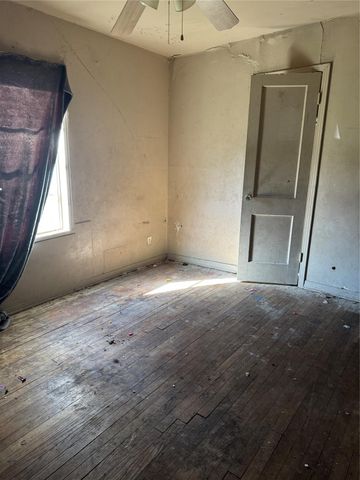 5325 Longmeadow Street, Houston, TX 77033