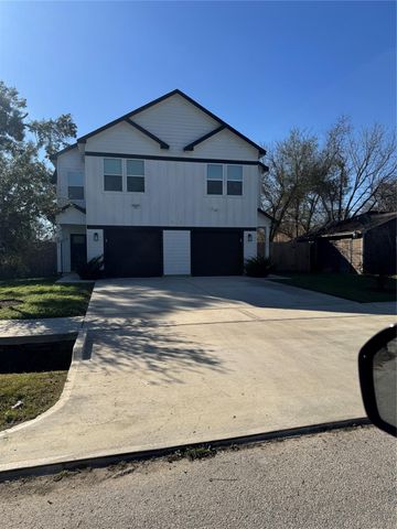 5325 Longmeadow Street, Houston, TX 77033