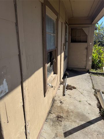 5325 Longmeadow Street, Houston, TX 77033