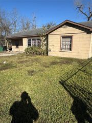 5325 Longmeadow Street, Houston, TX 77033