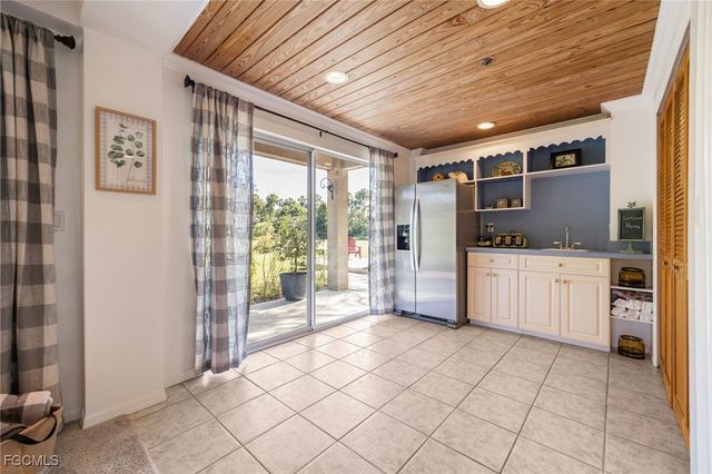 19650 N River RD, Alva, FL 33920