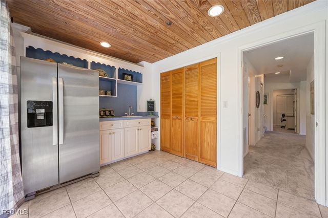 19650 N River RD, Alva, FL 33920