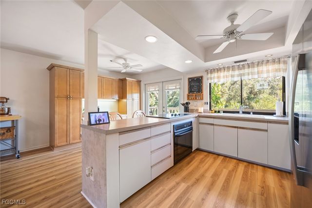 19650 N River RD, Alva, FL 33920