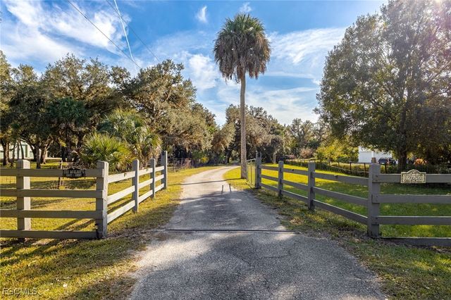 19650 N River RD, Alva, FL 33920