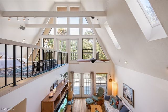 19650 N River RD, Alva, FL 33920